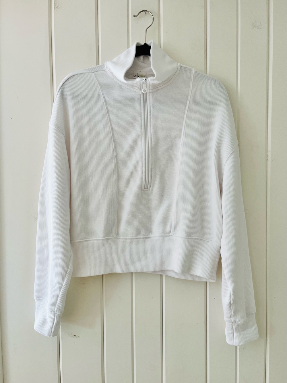 Aerie White Cropped Ribbed Quarter-Zip Sweatshirt, Sz M (P2P 23”)